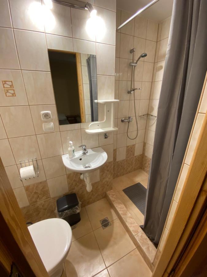 Pokoje Goscinne Maja Bialka Tatrzanska Luaran gambar